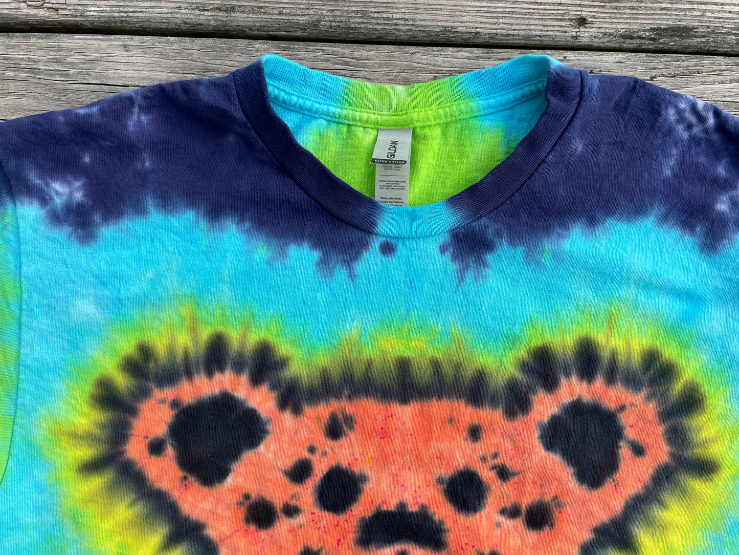 Dancing Bear Face Tie Dye T-Shirt Adult MEDIUM